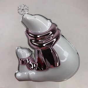 Bath & Body Works Polar Bears Snowflake Wallflower Plug Silver White Pink